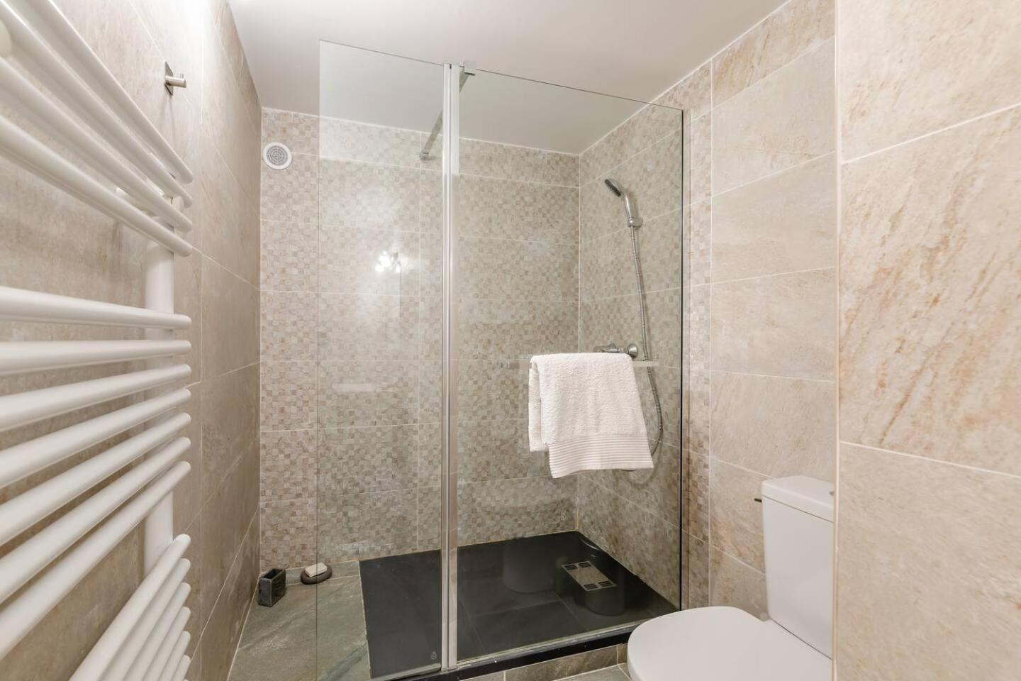 L'Angeannie Villa Roquefort-la-Bédoule Exteriör bild