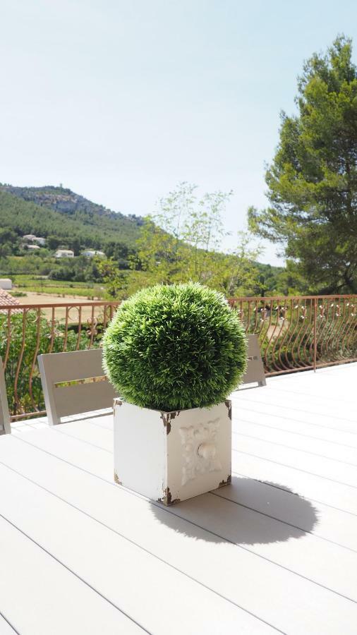 L'Angeannie Villa Roquefort-la-Bédoule Exteriör bild