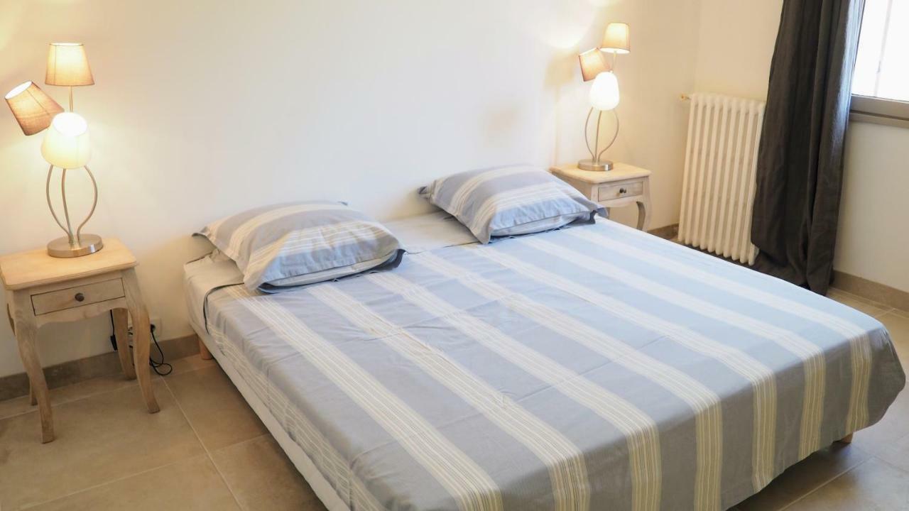 L'Angeannie Villa Roquefort-la-Bédoule Exteriör bild